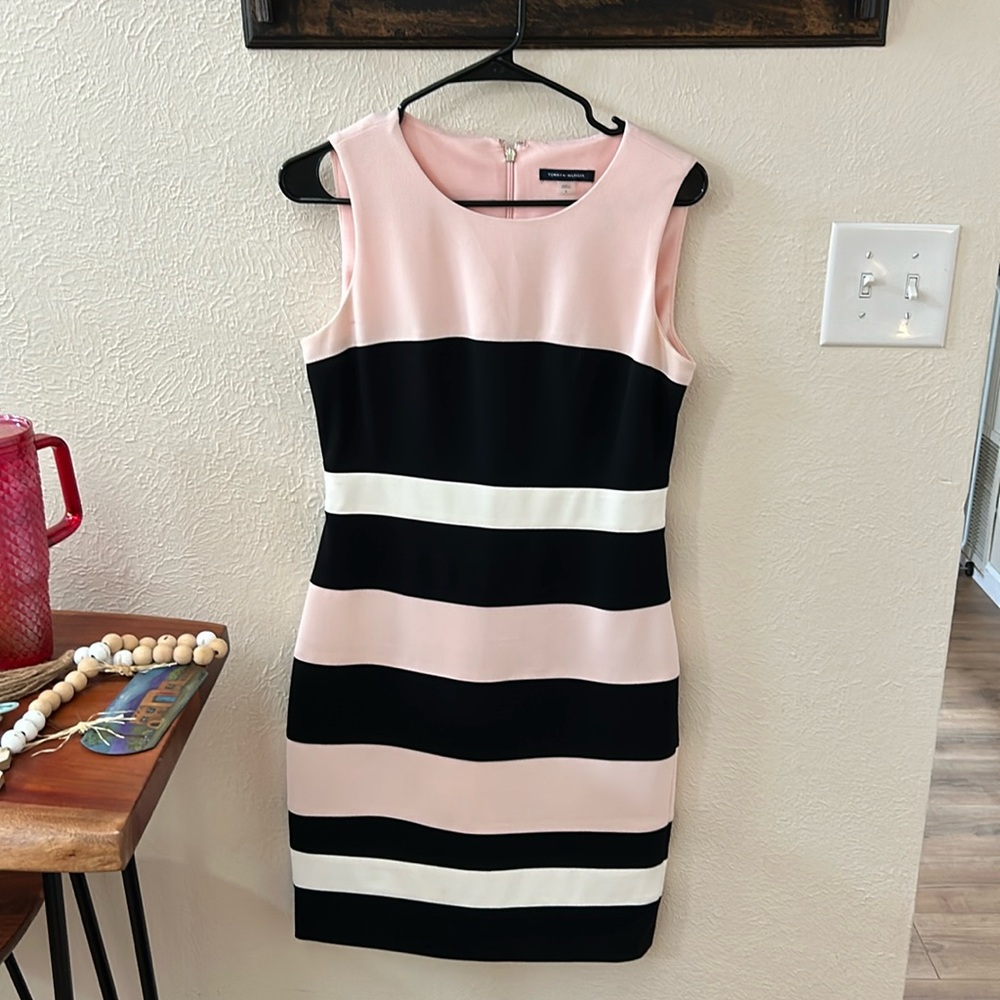 Sleeveless striped dress